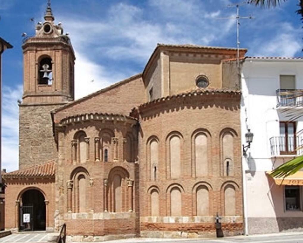 Apartamento Alojamiento LA DUQUESITA Alba De Tormes Exterior foto